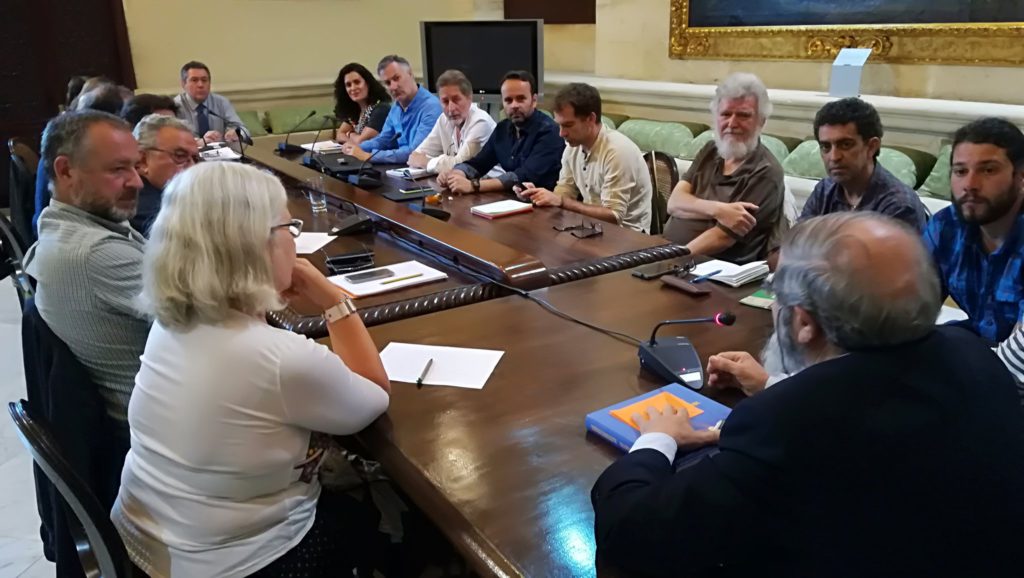 Colectivos reclaman al ayuntamiento de Sevilla medidas efectivas contra el cambio climático